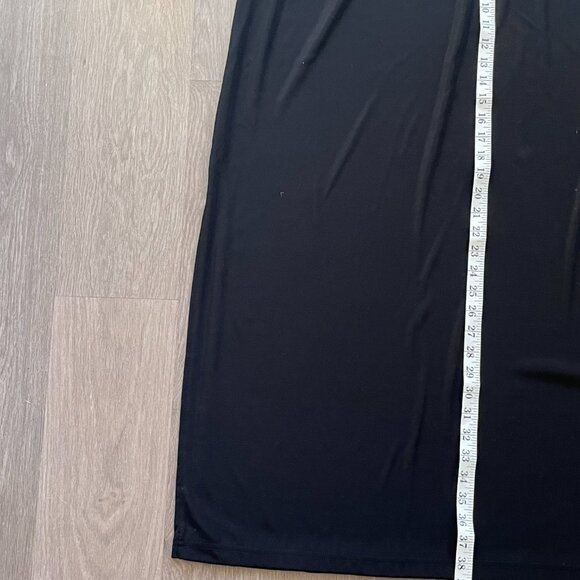 Jessica Plus Black Midi Skirt with Side-Slit & Elastic Waist - Picture 3 of 11